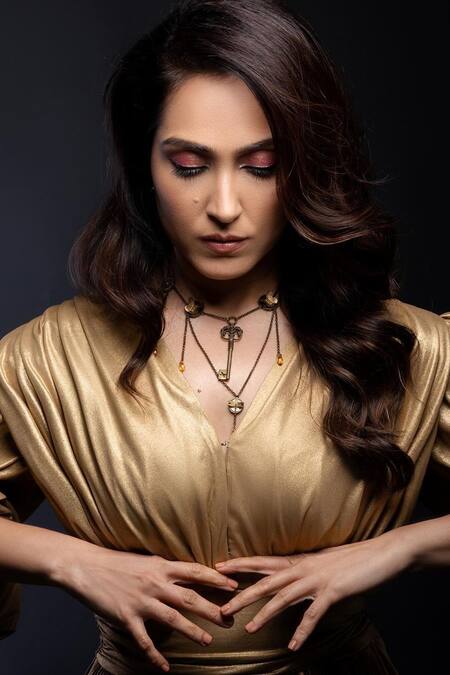 Shop_House Of Fett_Gold 100% Knit Fabric Plain V Neck Tiered Gown