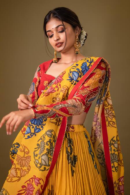 Aindhri By Mahitha Yellow Chanderi Silk Beads Sweetheart Floral Hand Painted Kalamkari Lehenga Set at Aza Fashions Aindhri By Mahitha_Yellow Chanderi Silk Beads Sweetheart Floral Hand Painted Kalamkari Lehenga Set_at_Aza_Fashions