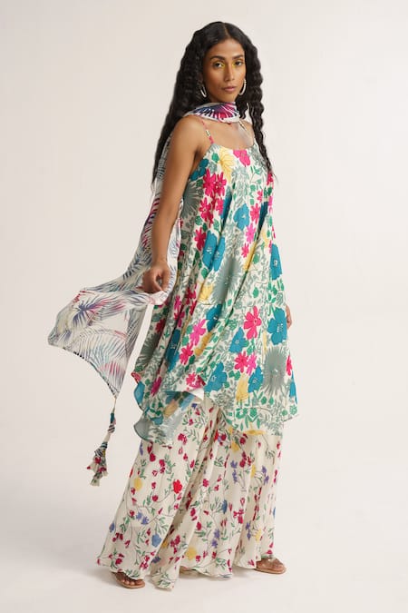 Vishala Shree_White Crepe, Silk Sequins Square Neck Lily Garden Print Kurta Sharara Set _at_Aza_Fashions