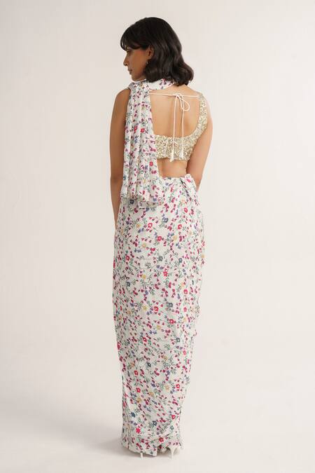 Shop Vishala Shree White Crepe, Silk Sequins Scoop Neck Magnolia Print Saree With Blouse at Aza Fashions Shop_Vishala Shree_White Crepe, Silk Sequins Scoop Neck Magnolia Print Saree With Blouse_at_Aza_Fashions