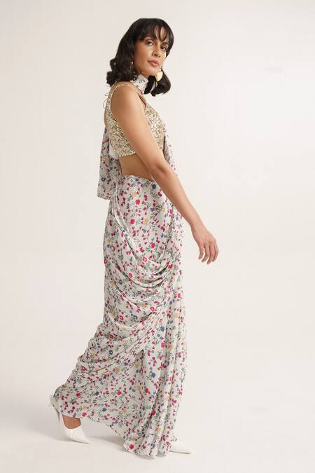 Buy Vishala Shree White Crepe, Silk Sequins Scoop Neck Magnolia Print Saree With Blouse Online at Aza Fashions Buy_Vishala Shree_White Crepe, Silk Sequins Scoop Neck Magnolia Print Saree With Blouse_Online_at_Aza_Fashions