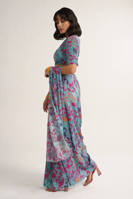 Buy_Vishala Shree_Blue Crepe, Silk Sequins Round Neck Hydrangea Print Saree With Blouse_Online_at_Aza_Fashions