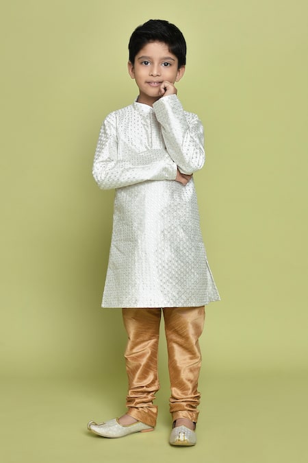 Petite Pomme_White Silk Sequins, Embroidery Thread Kurta _Online_at_Aza_Fashions