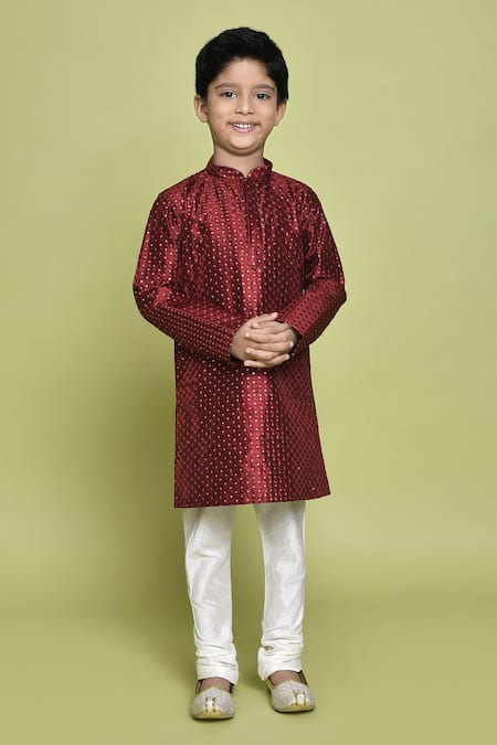 Samyukta Singhania Sequin Embroidered Kurta 