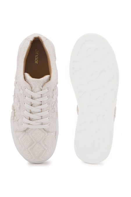 Shop Anaar White Daphne Crochet Flower Embroidered Flat Sneakers at Aza Fashions Shop_Anaar_White Daphne Crochet Flower Embroidered Flat Sneakers _at_Aza_Fashions