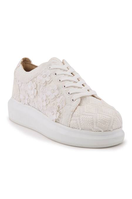 Anaar White Daphne Crochet Flower Embroidered Flat Sneakers Online at Aza Fashions Anaar_White Daphne Crochet Flower Embroidered Flat Sneakers _Online_at_Aza_Fashions