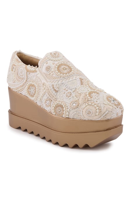 Anaar Beige Royal Stitch Resham Embroidered Wedge Sneakers Online at Aza Fashions Anaar_Beige Royal Stitch Resham Embroidered Wedge Sneakers _Online_at_Aza_Fashions