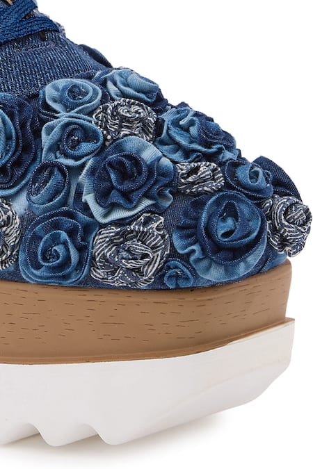 Buy Anaar Blue Pocket Roses Embroidered Wedge Sneakers Buy_Anaar_Blue Pocket Roses Embroidered Wedge Sneakers