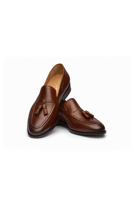 3dm Lifestyle_Brown Tassel Ornamented Loafers _at_Aza_Fashions