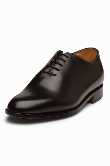 3dm Lifestyle_Black Plain Wholecut Oxford Shoes _Online_at_Aza_Fashions