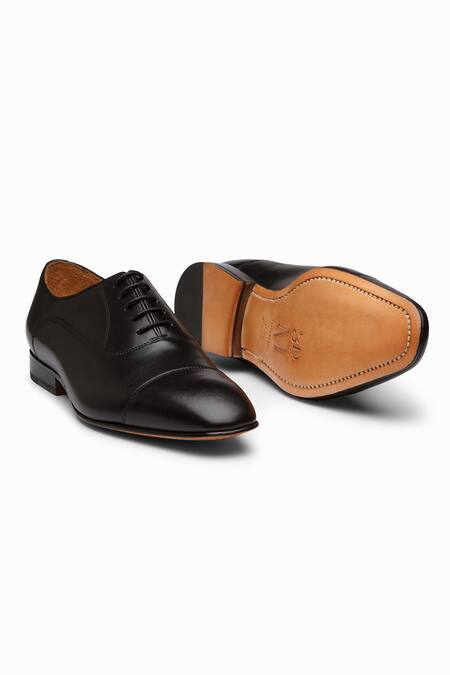 Shop_3dm Lifestyle_Black Plain Captoe Oxford Leather Shoes 