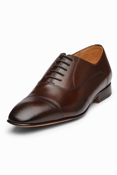 3dm Lifestyle_Brown Plain Leather Captoe Oxford Shoes _Online_at_Aza_Fashions