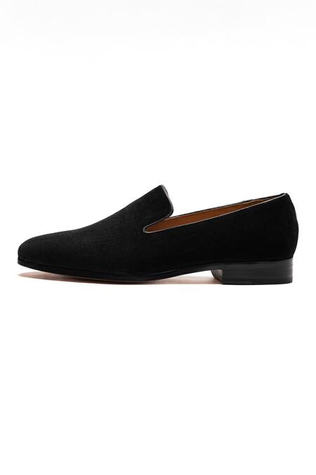 Buy_3dm Lifestyle_Black Plain Venetian Leather Loafers _Online_at_Aza_Fashions