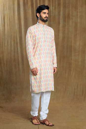 Arihant Rai Sinha Peach Cotton, Silk Embroidery Ikkat And Bandhani Print Kurta With Pyjama Online at Aza Fashions Arihant Rai Sinha_Peach Cotton, Silk Embroidery Ikkat And Bandhani Print Kurta With Pyjama _Online_at_Aza_Fashions
