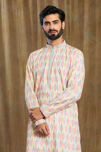 Shop Arihant Rai Sinha Peach Cotton, Silk Embroidery Ikkat And Bandhani Print Kurta With Pyjama Online at Aza Fashions Shop_Arihant Rai Sinha_Peach Cotton, Silk Embroidery Ikkat And Bandhani Print Kurta With Pyjama _Online_at_Aza_Fashions