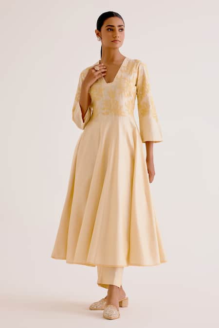 Devnaagri Yellow Silk Organza, Silk, Chanderi Embroidery Kalidar Kurta Slim Pant Set Online at Aza Fashions Devnaagri_Yellow Silk Organza, Silk, Chanderi Embroidery Kalidar Kurta Slim Pant Set _Online_at_Aza_Fashions