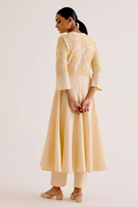 Shop Devnaagri Yellow Silk Organza, Silk, Chanderi Embroidery Kalidar Kurta Slim Pant Set at Aza Fashions Shop_Devnaagri_Yellow Silk Organza, Silk, Chanderi Embroidery Kalidar Kurta Slim Pant Set _at_Aza_Fashions