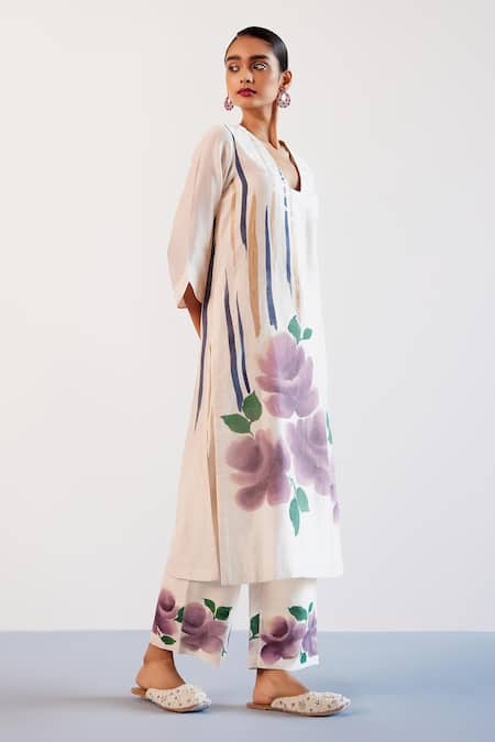 Buy Devnaagri Beige Silk Organza, Silk, Chanderi Embroidery Hand Painted Kurta Palazzo Set Online at Aza Fashions Buy_Devnaagri_Beige Silk Organza, Silk, Chanderi Embroidery Hand Painted Kurta Palazzo Set _Online_at_Aza_Fashions