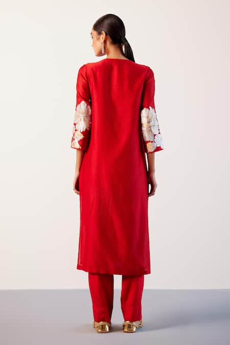 Shop_Devnaagri_Red Silk Organza Embroidery Round Neck Chanderi Hand Painted Kurta Pant Set _at_Aza_Fashions