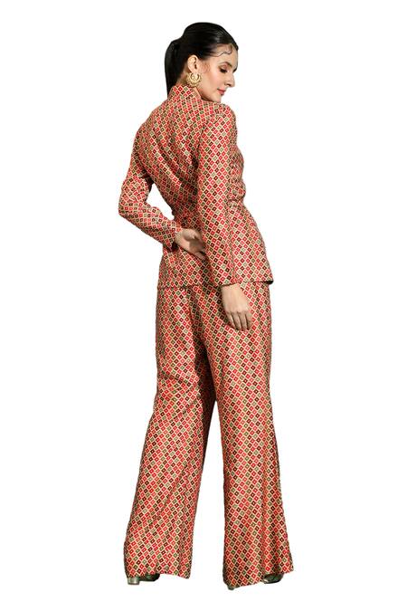 Buy_Shreya J Label_Beige Crepe Print Geometric Butti V Neck Top And Pant Set 