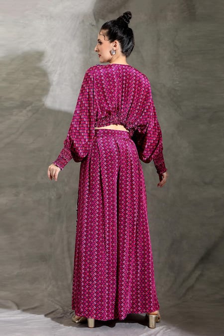 Shreya J Label Geometric Print Top With Pleated Pant 