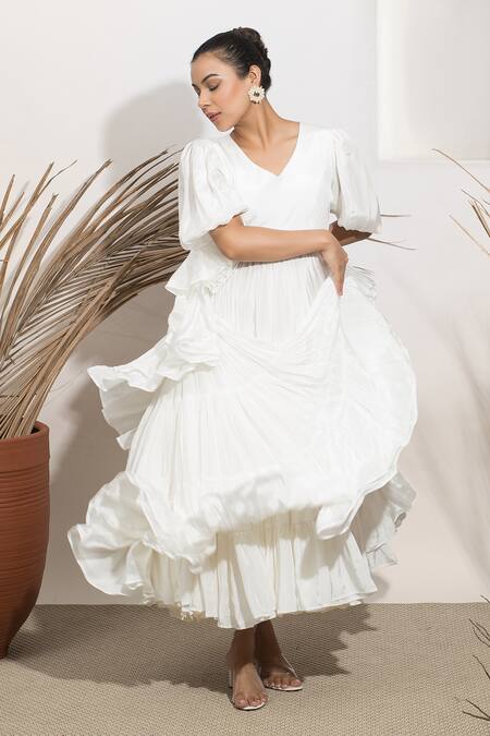 Buy Ozel White Viscose Crepe Plain V Neck Bella Flared Midi Dress Online at Aza Fashions Buy_Ozel_White Viscose Crepe Plain V Neck Bella Flared Midi Dress _Online_at_Aza_Fashions