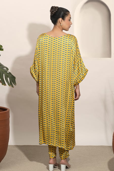 Shop Ozel Yellow Modal, Satin Round Neck Dolce Printed Tunic And Pant Co-ord Set at Aza Fashions Shop_Ozel_Yellow Modal, Satin Round Neck Dolce Printed Tunic And Pant Co-ord Set _at_Aza_Fashions