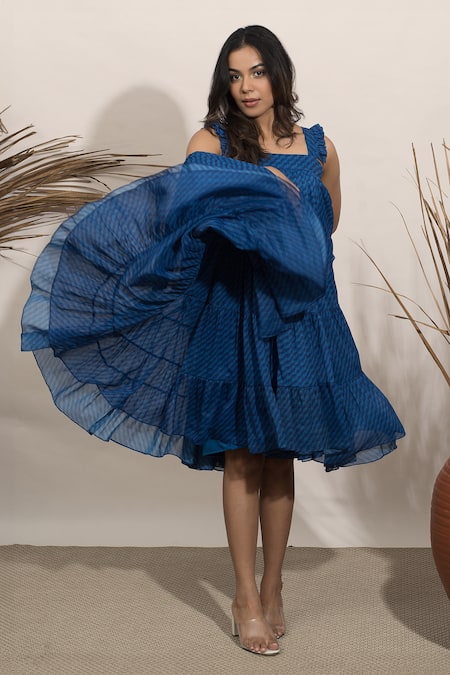 Ozel Noir Tiered Midi Dress 