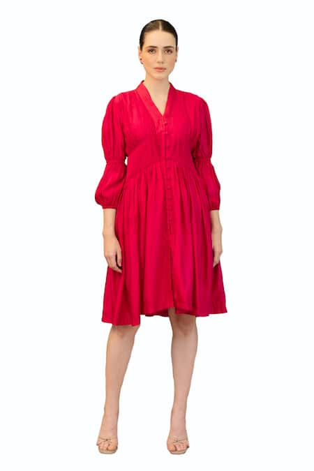 Ozel_Pink Linen Satin V Neck Pleat Detailed Midi Dress _Online_at_Aza_Fashions