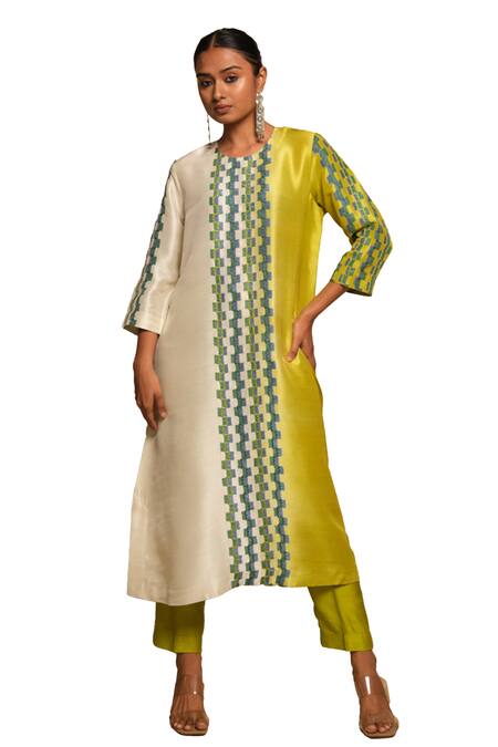 Avni Bhuva_Green Cotton, Silk Nilpala Color Blocked Geometric Pattern Kurta And Pant Set _Online_at_Aza_Fashions