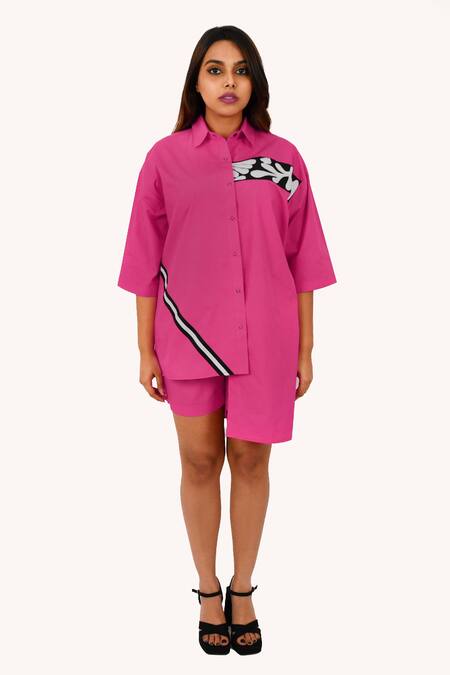 Richaa Goenka Pink Cotton Hand Work Leather Collared Asymmetric Shirt And Shorts Co-ord Set 