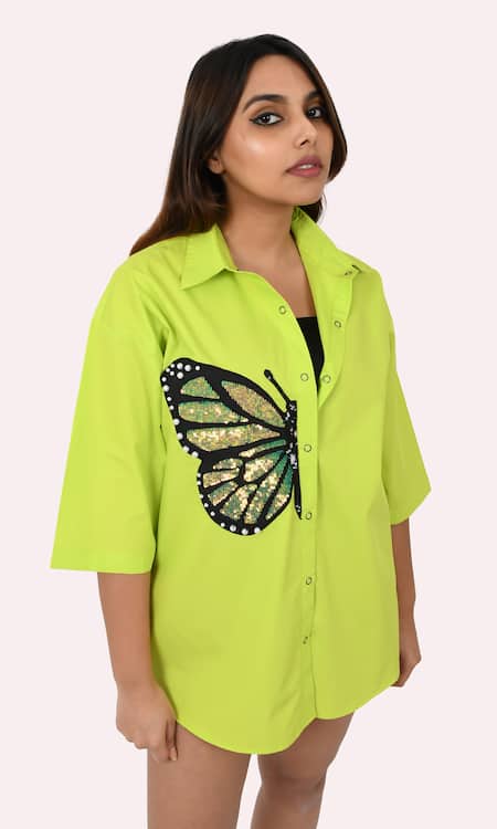 Shop Richaa Goenka Green Cotton Hand Embroidery Bead Collared Butterfly Oversized Shirt at Aza Fashions Shop_Richaa Goenka_Green Cotton Hand Embroidery Bead Collared Butterfly Oversized Shirt _at_Aza_Fashions
