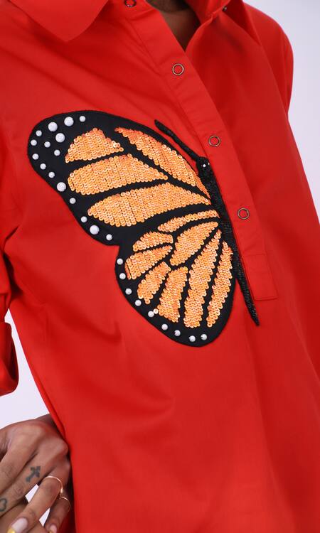 Richaa Goenka Red Cotton Hand Embroidery Butterfly Collared Short Dress at Aza Fashions Richaa Goenka_Red Cotton Hand Embroidery Butterfly Collared Short Dress _at_Aza_Fashions