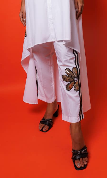 Richaa Goenka White Cotton Sequins, Embroidery Collared Asymmetric Kurta With Pant Online at Aza Fashions Richaa Goenka_White Cotton Sequins, Embroidery Collared Asymmetric Kurta With Pant _Online_at_Aza_Fashions