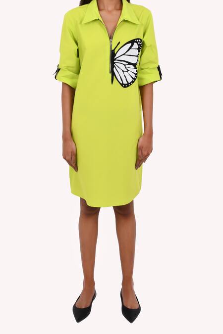 Richaa Goenka_Green Cotton Hand Embroidered Beads Collar Butterfly Shirt_Online_at_Aza_Fashions