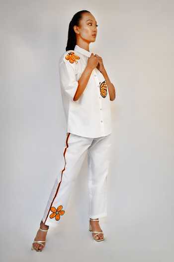 Richaa Goenka_White Cotton Hand Embroidered Sequins Collar Shirt And Pant Set _at_Aza_Fashions