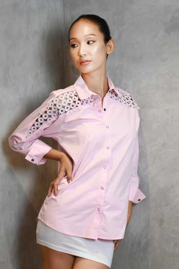 Shop Richaa Goenka Pink Cotton Hand Embroidered Sequins Collar Yoke Shirt at Aza Fashions Shop_Richaa Goenka_Pink Cotton Hand Embroidered Sequins Collar Yoke Shirt _at_Aza_Fashions