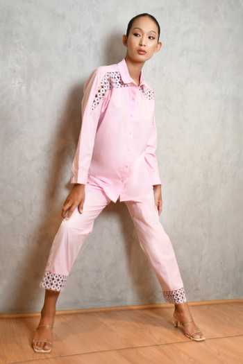 Richaa Goenka Yoke Embroidered Cotton Shirt & Pant Set 