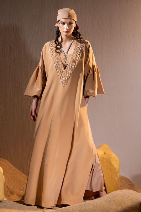 TYOHAR Brown Crepe Embroidery Zuelia Dangling Pearl Vine Embellished Kurta With Bustier 