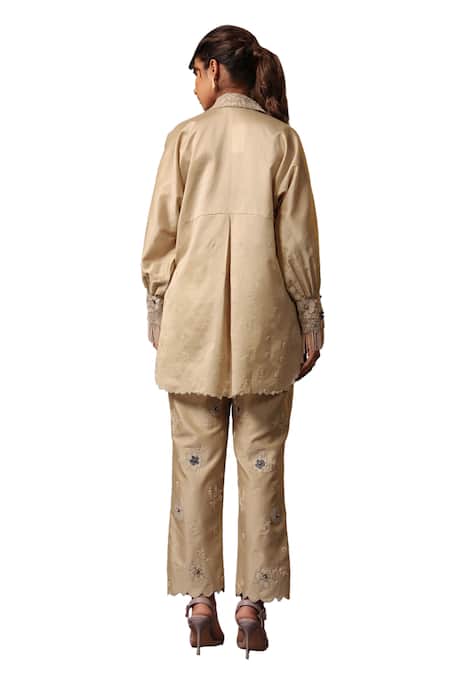 Label Niti Bothra Ivory Chanderi Silk Embroidery Collared Floral Applique Shirt And Pant Set Online at Aza Fashions Label Niti Bothra_Ivory Chanderi Silk Embroidery Collared Floral Applique Shirt And Pant Set _Online_at_Aza_Fashions