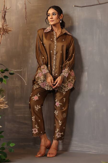 Shop_Label Niti Bothra_Green Chanderi Silk Embroidery Floral Applique Work Shirt And Narrow Pant Set _Online_at_Aza_Fashions