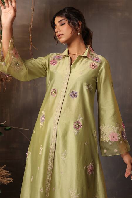 Buy_Label Niti Bothra_Green Chanderi Silk Embroidery, Applique Collared Work Shirt Kurta And Pant Set 