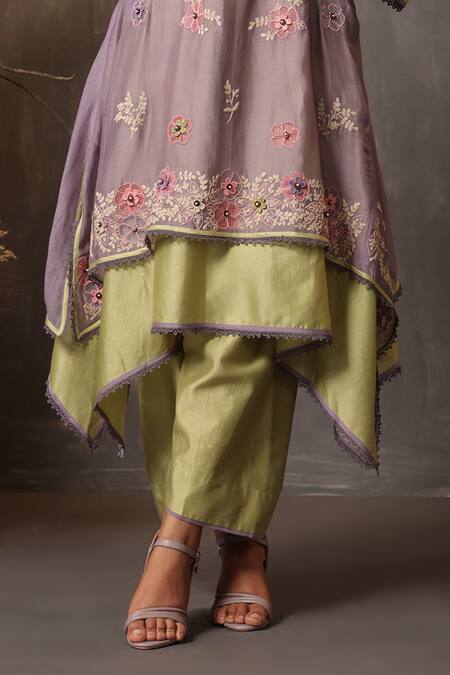 Buy_Label Niti Bothra_Green Chanderi Silk Embroidery, Applique Collared Layered Kurta And Pant Set _Online_at_Aza_Fashions