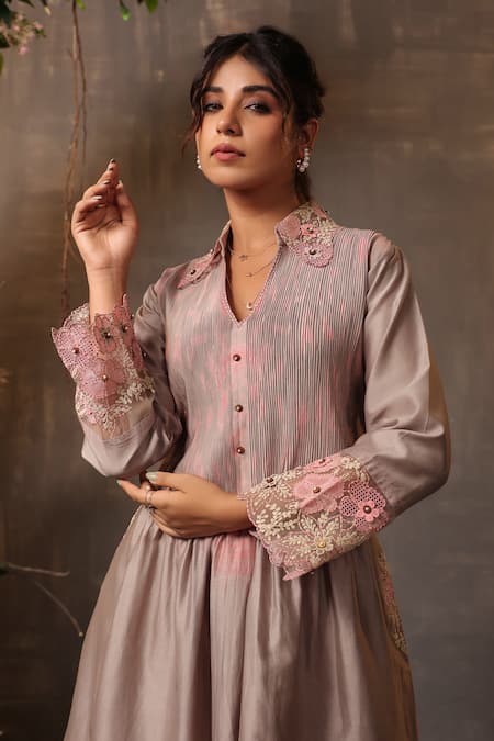 Buy_Label Niti Bothra_Grey Chanderi Silk Embroidery Collared Pintuck Kurta And Palazzo Set 