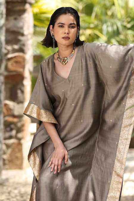 Weaver Story_Grey Silk Zari V-neck Benaras Bloom Border Handloom Pure Kaftan _Online_at_Aza_Fashions