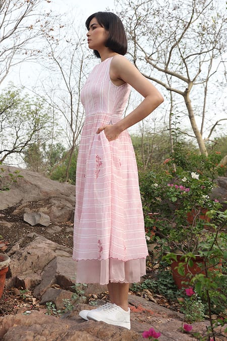 Weaver Story_White Chanderi Silk Embroidery Boat Neck Handloom Pure Strip Print Dress _at_Aza_Fashions