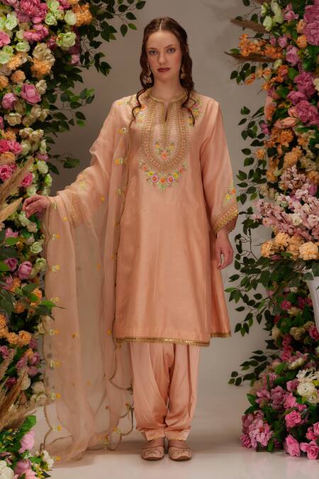 Buy Preeti S Kapoor Peach Chanderi, Satin, Cotton, Organza Embroidery Round Flower A-line Kurta Set Online at Aza Fashions Buy_Preeti S Kapoor_Peach Chanderi, Satin, Cotton, Organza Embroidery Round Flower A-line Kurta Set _Online_at_Aza_Fashions