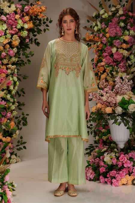 Shop_Preeti S Kapoor_Green Chanderi, Cotton, Organza Embroidery Round Neck Floral Kurta Pant Set _Online_at_Aza_Fashions