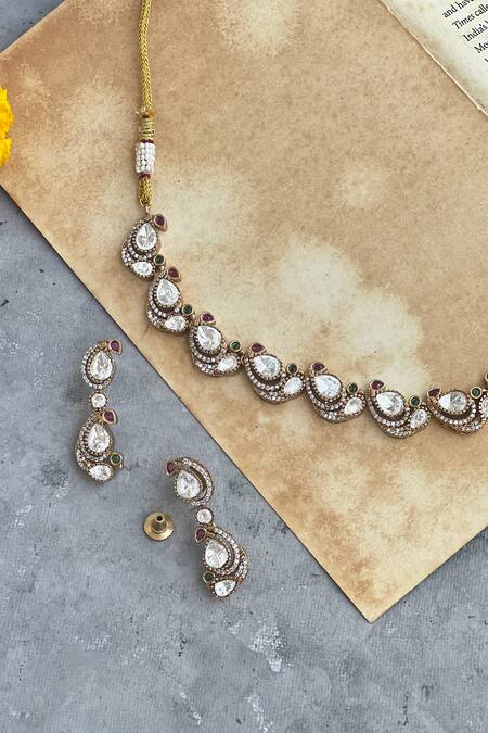 Shop Prestones Red Stones, Diamonds Paisley Carved Choker Set at Aza Fashions Shop_Prestones_Red Stones, Diamonds Paisley Carved Choker Set _at_Aza_Fashions