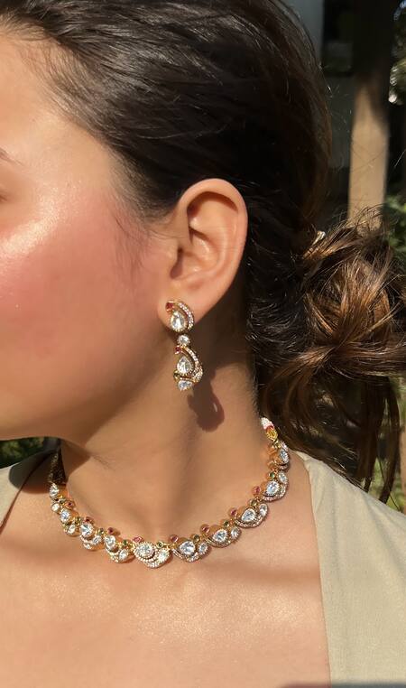 Prestones Red Stones, Diamonds Paisley Carved Choker Set Online at Aza Fashions Prestones_Red Stones, Diamonds Paisley Carved Choker Set _Online_at_Aza_Fashions